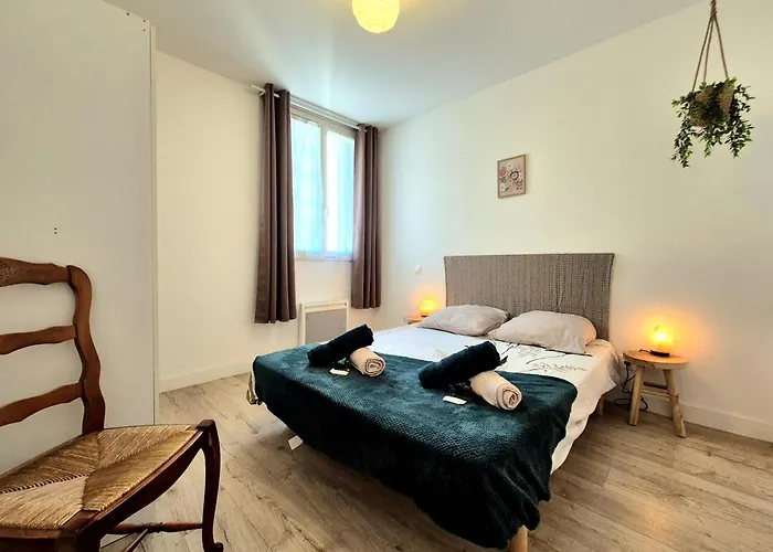 Appartement Le Nemausa - Coeur De - Clim *